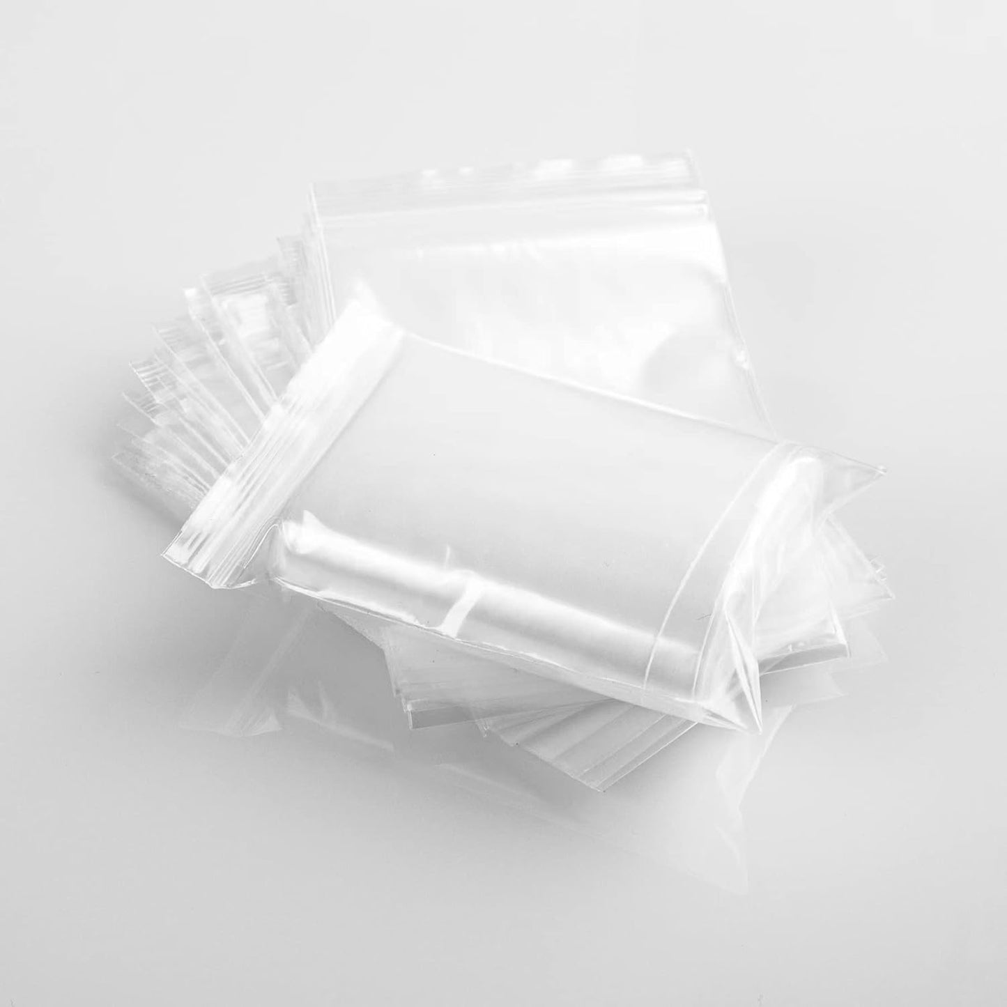 Pack of 200 Clear Grip-Sealing Bags 6 x 8cm